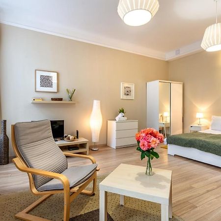 Orangehomes One Bedroom Comfy Apartment Budapest Exterior foto
