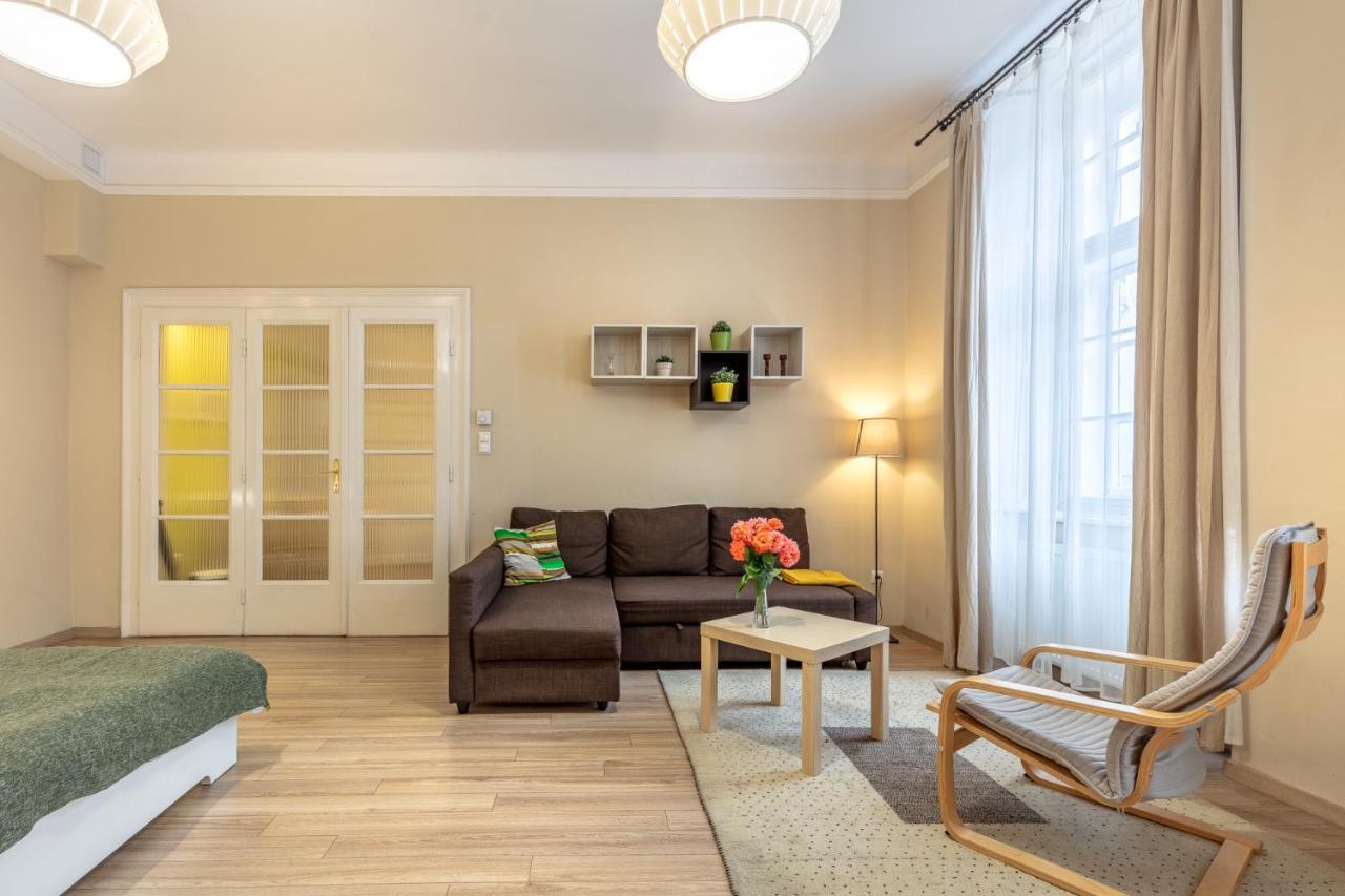 Orangehomes One Bedroom Comfy Apartment Budapest Exterior foto