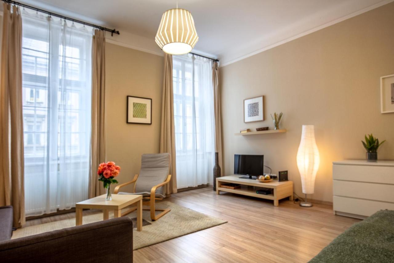 Orangehomes One Bedroom Comfy Apartment Budapest Exterior foto